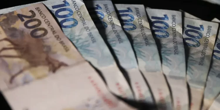 Juros: Teto do consignado do INSS cairá para 1,76% ao mês