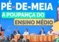 Pé-de-Meia: Programa dará R$ 2 mil por ano a alunos de baixa renda