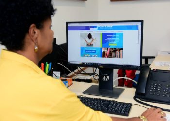 Plataforma Caminhos Digitais da Leitura incentiva consumo e produção literária em Salvador