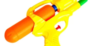 Segurança: Pistolas d’água são alvo da PM nos portais de abordagem