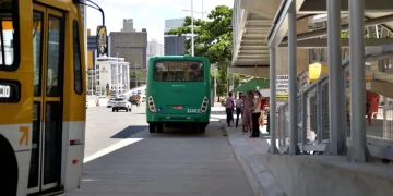 Transporte: Estações Águas Claras e Pirajá ganham nova linha de ônibus na segunda