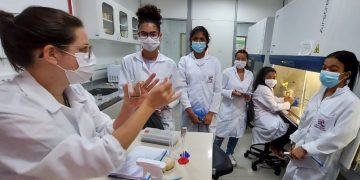 Governo Federal promove inclusão de meninas e mulheres na ciência