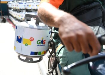Gás do povo: a previsão é de que em março todos os municípios do país sejam atendidos