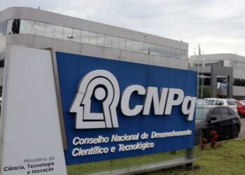 Ensino superior: Governo do Brasil recompõe orçamento do CNPq e fortalece a formação científica nacional