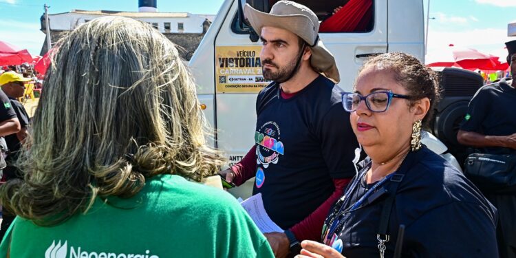 Boloco Unidos da Energia: Prefeitura e Coelba intensificam fiscalização para evitar danos na rede elétrica