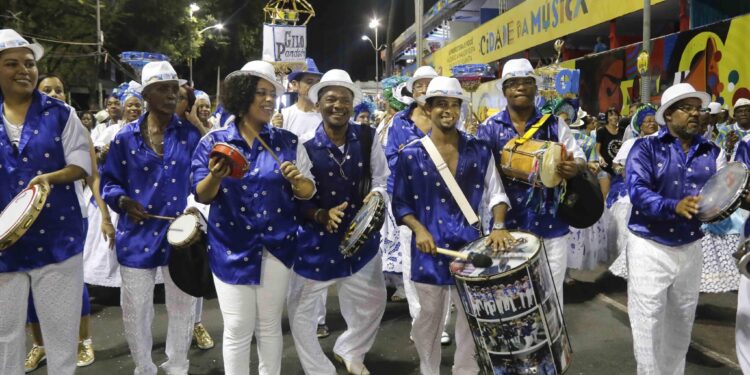 Abertura do Carnaval de Salvador 2026 começa no Campo Grande com arrastão de Xanddy Harmonia