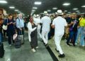 Salvador sabe receber seus turistas: receptivo especial leva folia carnavalesca para dentro do Aeroporto