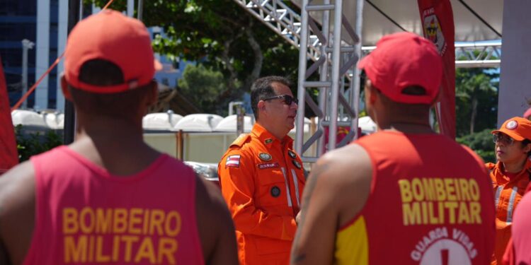Proteção: Corpo de Bombeiros reforça prevenção no último dia de Carnaval