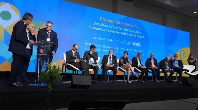 Saúde: Governo do Brasil firma parceria para produção nacional de tecnologia de ponta para tratamento de câncer