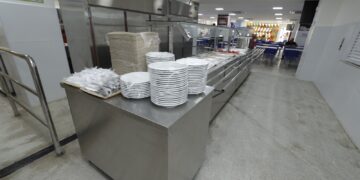 Alimentação segura: Governo do Estado reinaugura Restaurante Popular Maria Lúcia Pereira e amplia oferta de refeições gratuitas no Comércio