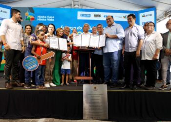 Programa Minha Casa Minha Vida: Bahia participa de cerimônia simultânea de entrega de unidades habitacionais