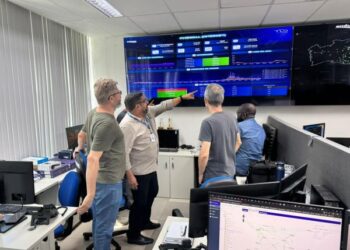 Segurança digital: Embasa instala novo Centro de Monitoramento de Tecnologia