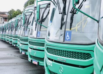 Transporte em Salvador: Linhas de ônibus são redistribuídas entre concessionárias a partir deste domingo (1º)