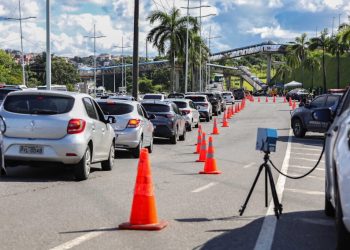 Ação integrada: Blitz para conscientização de condutores sobre a campanha do Maio Amarelo
