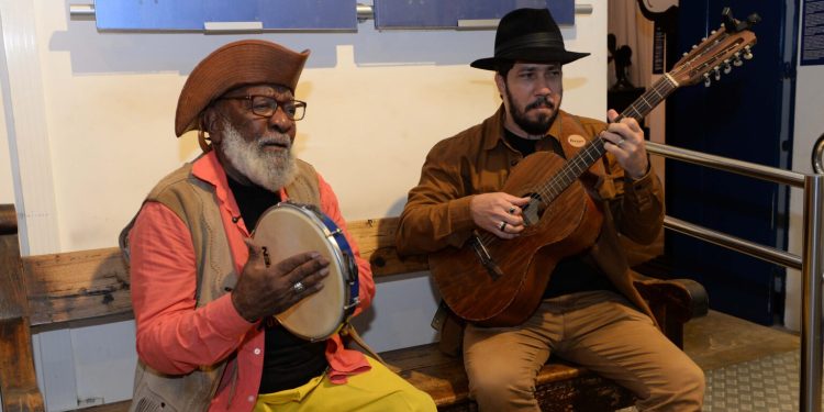 Referência da cultura popular nordestina, Mestre Bule Bule é homenageado no Arraiá da Prefs 2026