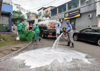 Limpurb realiza operação Bairro no Grau em Saramandaia