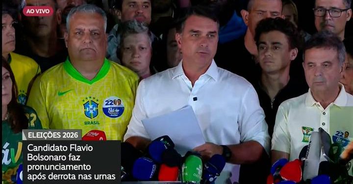 Resultado das Eleições: Flávio Bolsonaro contesta resultado da eleição e anuncia pedido de anulação