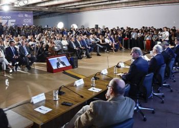Resultado das eleições: Presidente do TSE anuncia reeleição de Lula e faz balanço do 2º turno das Eleições 2026